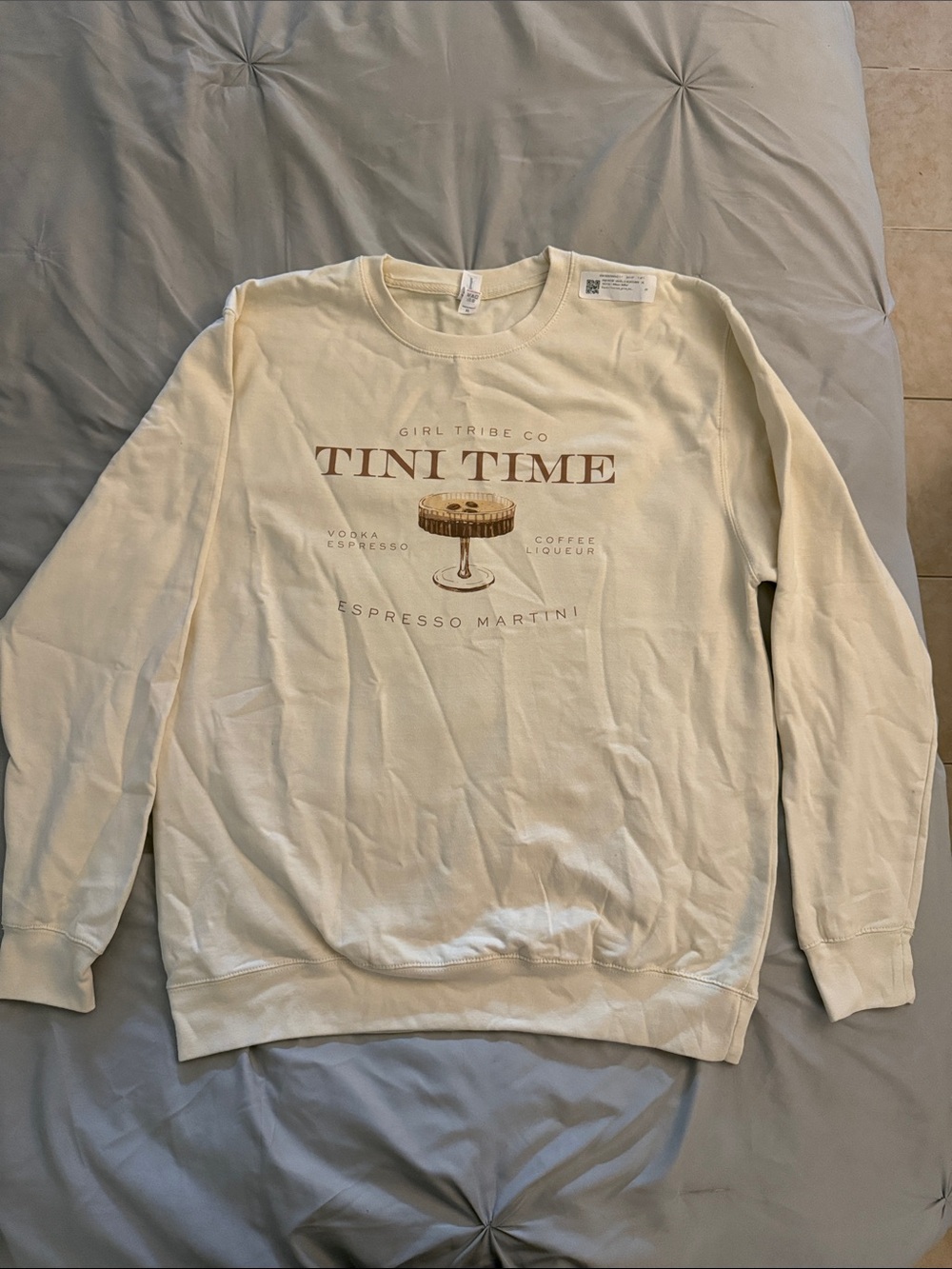 Tini Time Cream Graphic Sweatshirt -